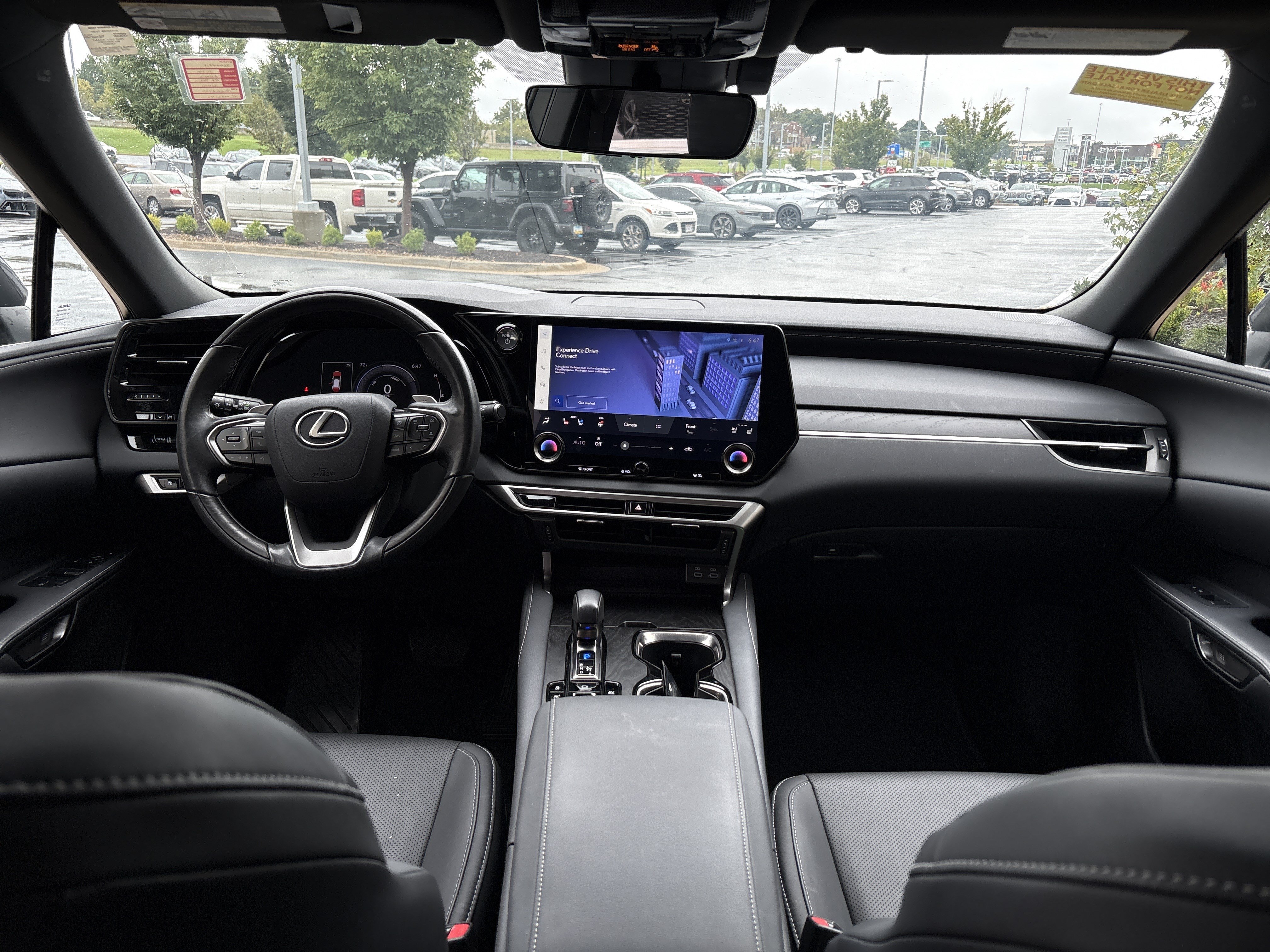 Used 2024 Lexus RX 350h w/ Accessory Package (Z1) AWD/4WD image 29