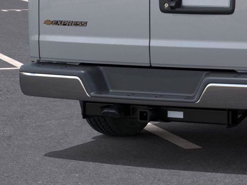 New 2026 Chevrolet Express 2500 Work Van image 14