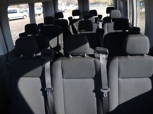 Used 2023 Ford Transit 350 XLT image 12