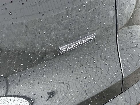 Certified 2025 Audi Q5 Premium w/ Convenience Package image 11