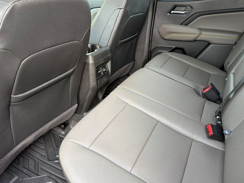 New 2026 Chevrolet Colorado ZR2 w/ ZR2 Bison Edition image 9