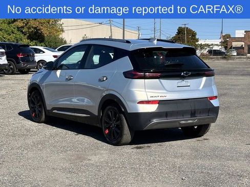 Certified 2023 Chevrolet Bolt EUV Premier w/ Redline Edition image 3