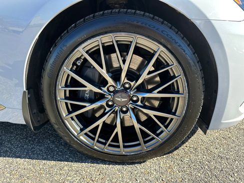 Used 2018 Genesis G80 3.3T Sport image 12