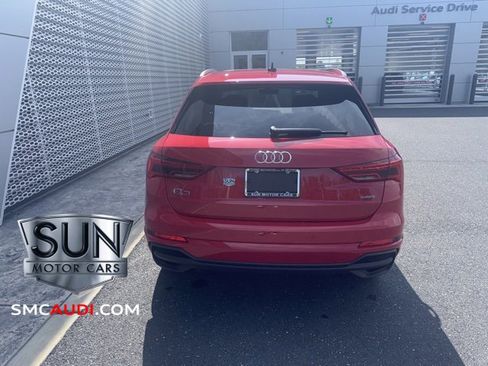 Certified 2025 Audi Q3 2.0T Premium Plus w/ Premium Plus Package image 21
