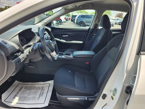 Used 2024 Nissan Sentra SV w/ All-Weather Package FWD image 22
