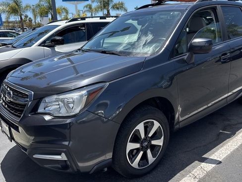 Used 2018 Subaru Forester 2.5i Premium AWD/4WD image 2