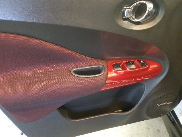 Used 2013 Nissan Juke SL w/ Midnight Edition AWD/4WD image 12