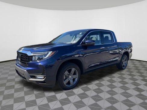 Used 2023 Honda Ridgeline RTL-E image 3