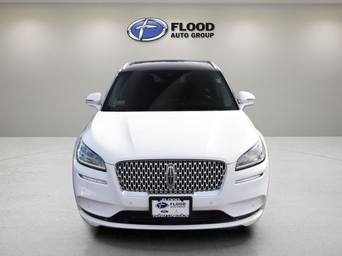 Used 2022 Lincoln Corsair Reserve w/ Equipment Group 201A image 2