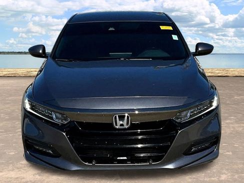 Used 2019 Honda Accord Sport image 4