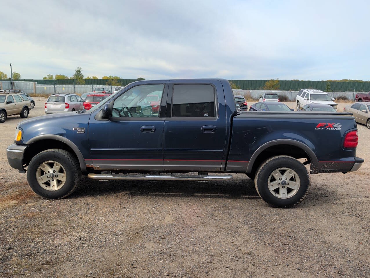 Used 2002 Ford F150 XLT AWD/4WD image 2