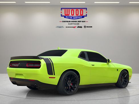 Used 2023 Dodge Challenger SRT Hellcat RWD image 3