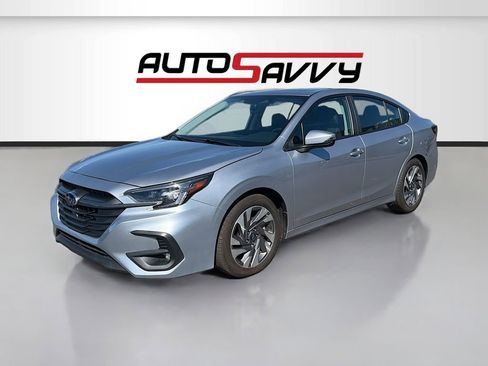 Used 2025 Subaru Legacy Limited AWD/4WD image 3