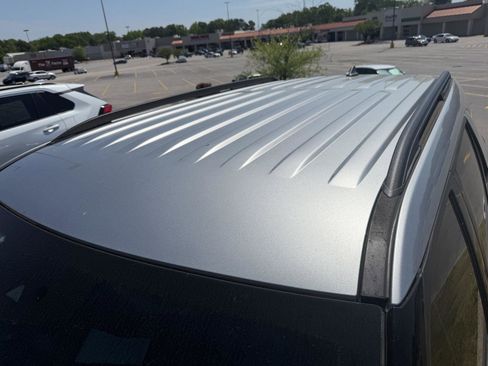 Used 2022 Ford Explorer ST-Line image 9