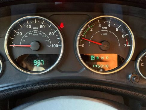 Used 2013 Jeep Wrangler Unlimited Sport AWD/4WD image 20