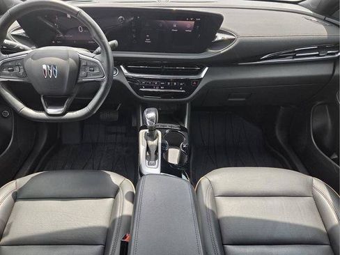 Used 2025 Buick Envista Avenir FWD image 15