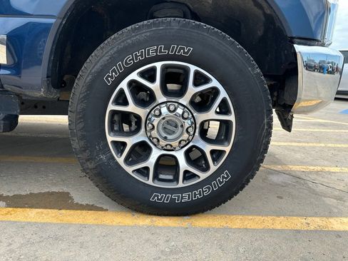 Used 2020 Ford F350 Lariat w/ Lariat Value Package AWD/4WD image 37