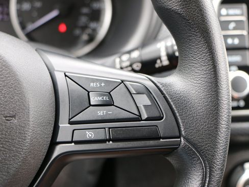 Used 2023 Nissan Kicks S FWD image 17