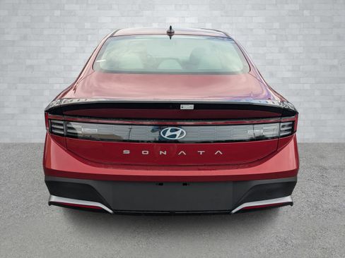 New 2025 Hyundai Sonata SE image 5