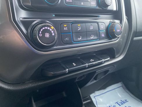 Used 2018 Chevrolet Silverado 1500 LT image 25