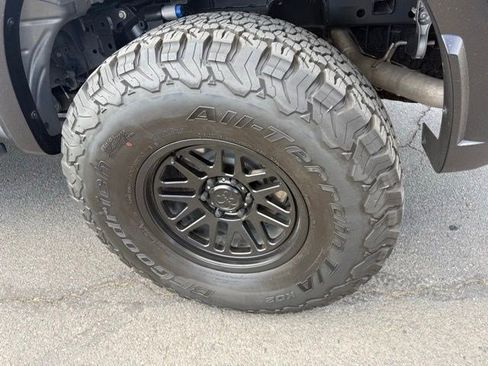 Used 2024 Ford F150 Raptor w/ Equipment Group 803A Raptor R AWD/4WD image 9