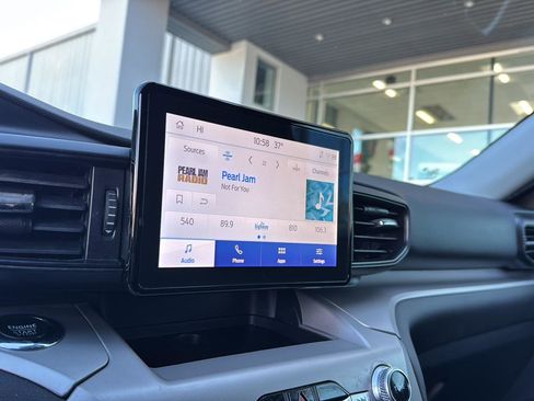 Certified 2023 Ford Explorer XLT image 21