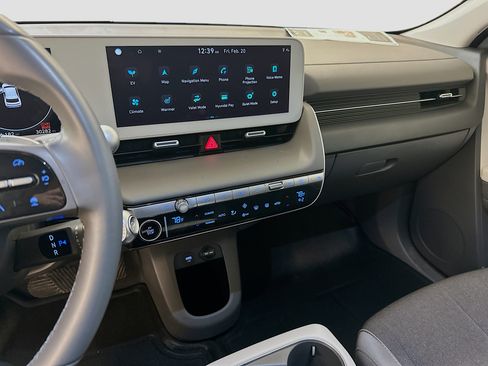 Used 2024 Hyundai Ioniq 5 SE image 26