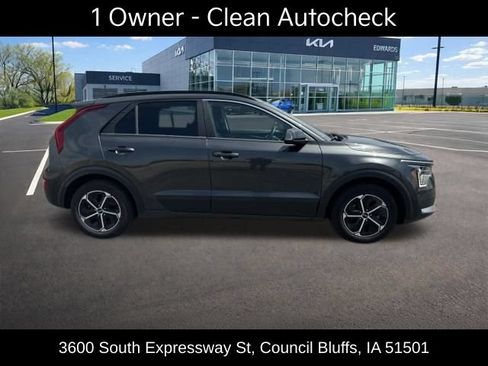 Used 2024 Kia Niro EX FWD image 2