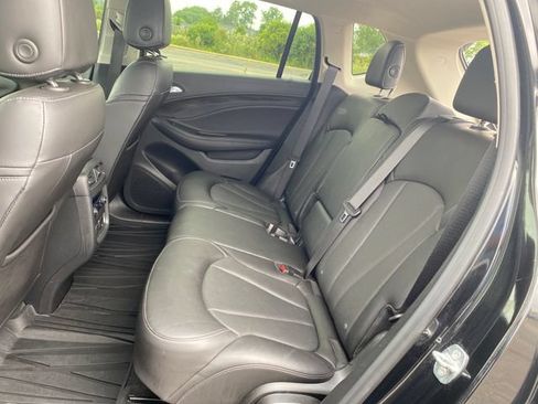 Certified 2020 Buick Envision Essence FWD image 18