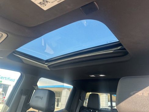 Used 2021 GMC Sierra 1500 AT4 w/ AT4 Premium Package image 19
