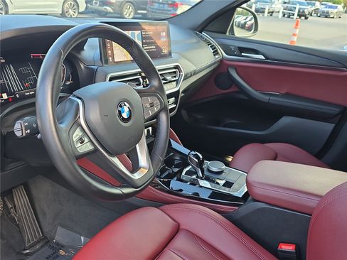 Certified 2022 BMW X4 xDrive30i w/ Convenience Package image 16