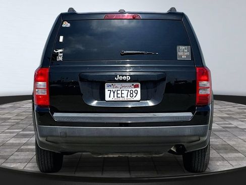 Certified 2017 Jeep Patriot Sport w/ Power Value Group FWD image 23