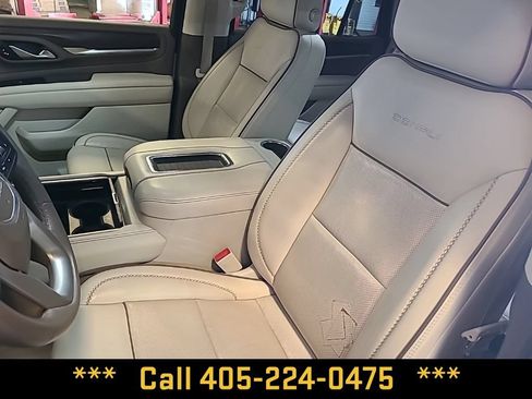 Used 2021 GMC Yukon Denali w/ Denali Premium Package AWD/4WD image 20