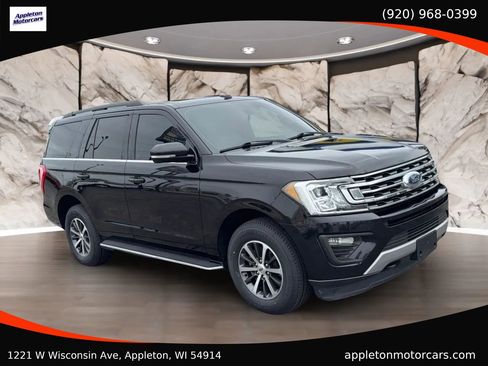 Used 2019 Ford Expedition XLT w/ Equipment Group 202A AWD/4WD image 7