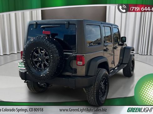 Used 2017 Jeep Wrangler Unlimited Sport w/ Quick Order Package 23S AWD/4WD image 5