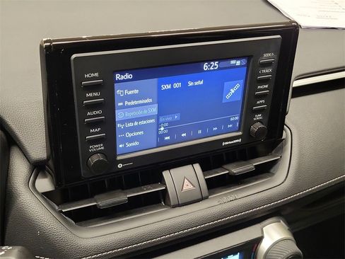 Used 2022 Toyota RAV4 LE image 20