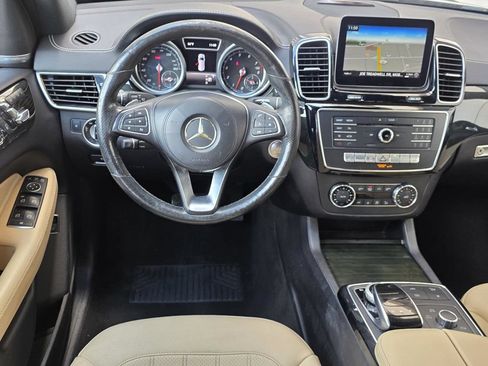 Used 2017 Mercedes-Benz GLS 450 4MATIC w/ Premium Package image 10