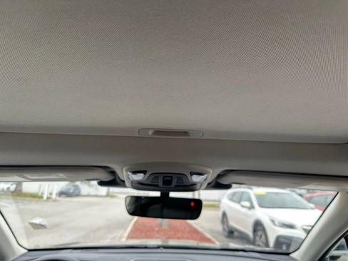 Used 2023 Subaru Outback Limited image 21