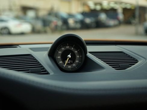 Used 2022 Porsche 911 GT3 image 27