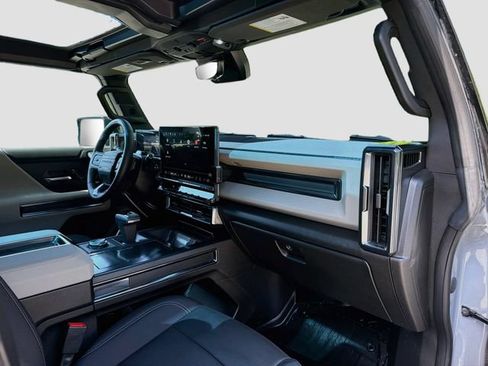 Used 2026 GMC Hummer EV SUV AWD/4WD image 14