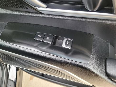 Used 2023 Kia Telluride EX image 8