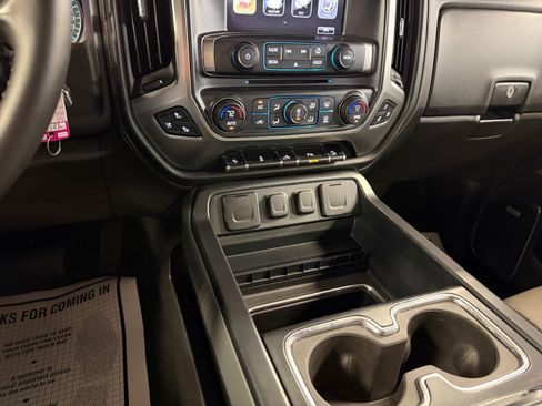 Used 2017 Chevrolet Silverado 1500 LTZ Z71 w/ LTZ Plus Package AWD/4WD image 21