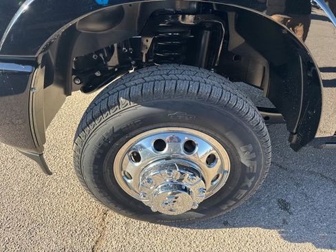 New 2026 RAM 3500 Limited image 8