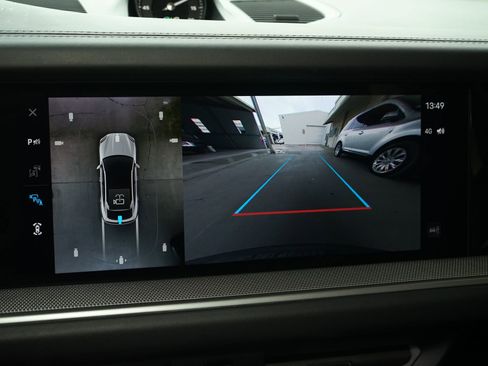 Used 2024 Porsche Cayenne S image 15