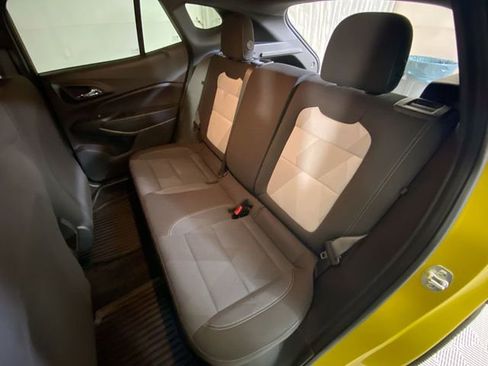 Used 2024 Chevrolet Trax RS w/ Driver Confidence Package image 10