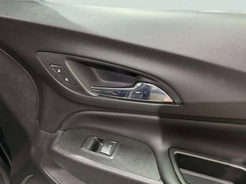 Used 2020 Chevrolet Equinox LT image 52