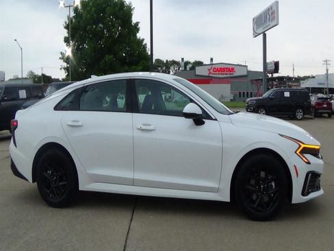 Used 2025 Kia K5 LXS FWD image 5