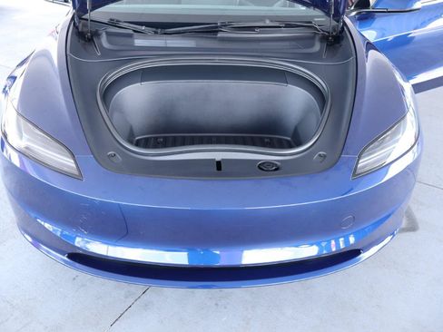 Used 2024 Tesla Model 3 Long Range RWD image 34