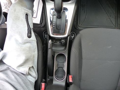 Used 2019 Ford Fiesta SE FWD image 33