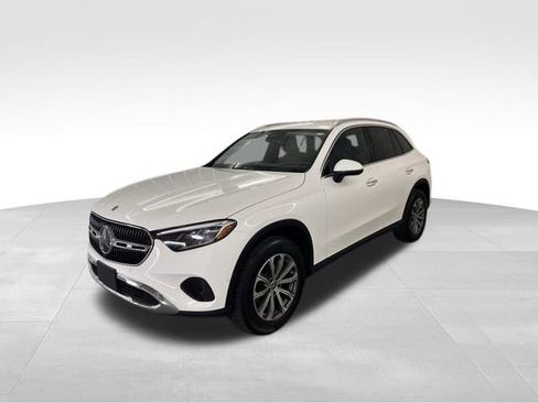 Used 2023 Mercedes-Benz GLC 300 GLC 300 image 1